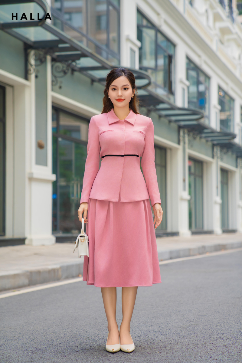 Mẫu Thời Trang HALLA