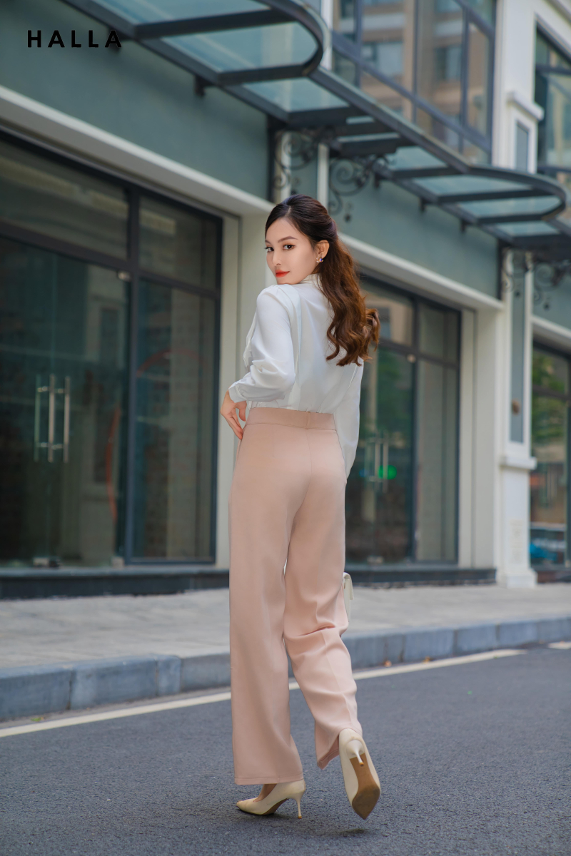 Mẫu Thời Trang HALLA