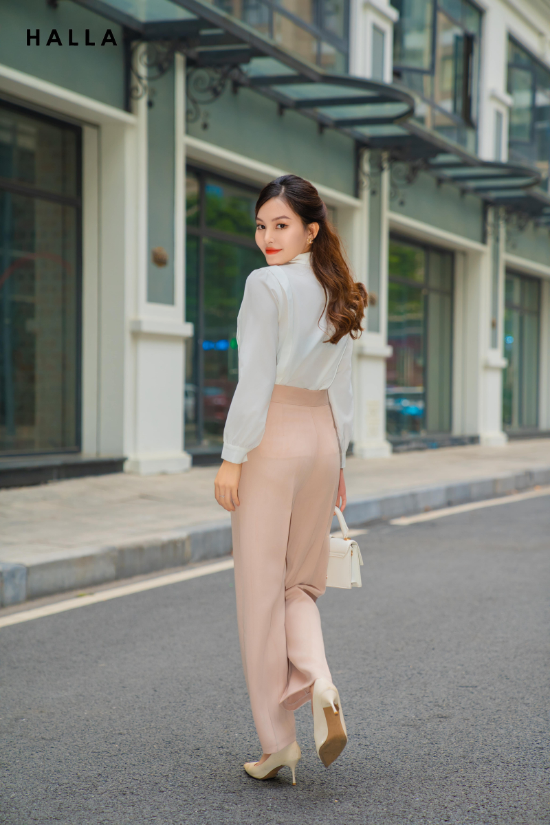 Mẫu Thời Trang HALLA